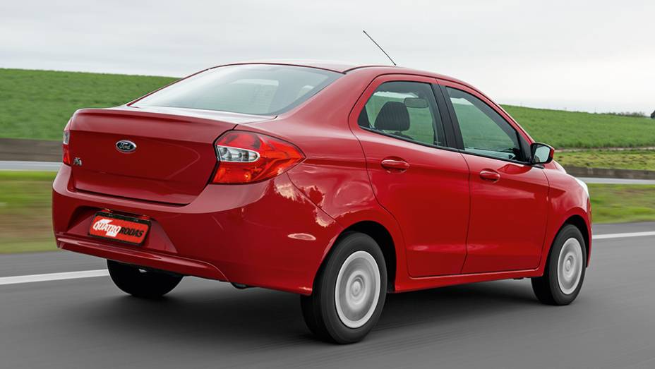 O Ka+ 1.0 chega em três versões e pode custar até R$ 42.490 | <a href="https://beta-develop.quatrorodas.abril.com.br/carros/testes/ford-ka-1-0-824120.shtml" target="_blank" rel="migration">Leia mais</a>