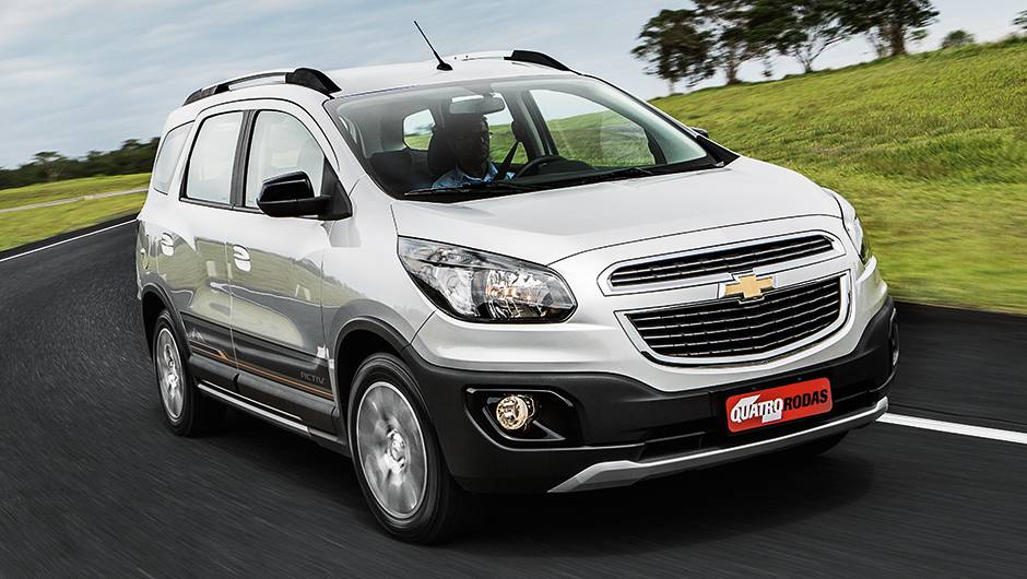 O visual mudou, mas a altura da suspens&atilde;o continua igual | <a href="https://beta-develop.quatrorodas.abril.com.br/carros/testes/chevrolet-spin-activ-824061.shtml" target="_blank" rel="migration">Leia mais</a>