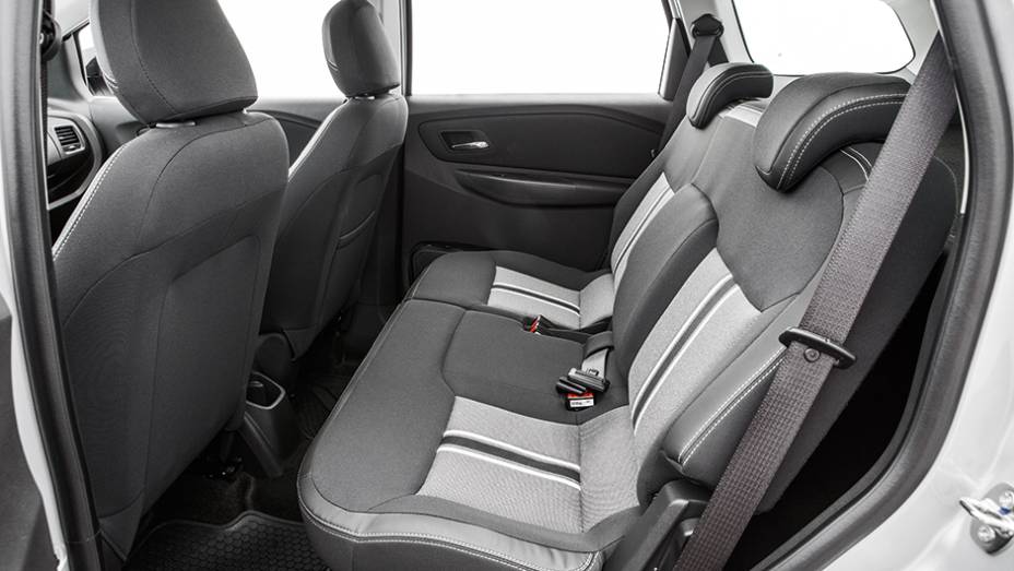 <a href="https://beta-develop.quatrorodas.abril.com.br/carros/testes/chevrolet-spin-activ-824061.shtml" target="_blank" rel="migration">Leia mais</a> <a href="https://beta-develop.quatrorodas.abril.com.br/carros/testes/chevrolet-spin-activ-824061.shtml" target="_blank" rel="migration">Leia mais</a>