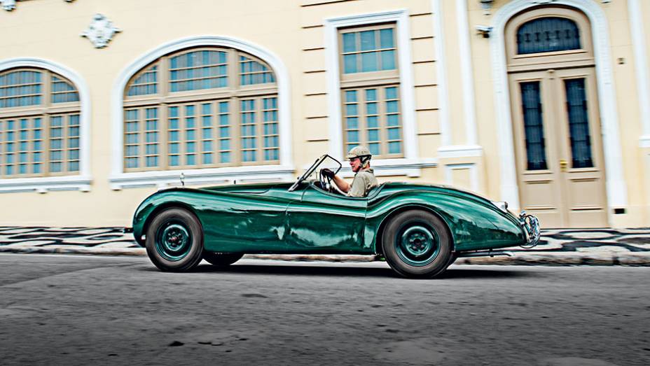 ... que mantém a fachada preservada, inclusive com as cores da época | <a href="https://beta-develop.quatrorodas.abril.com.br/reportagens/geral/volta-origens-841803.shtml" target="_blank" rel="migration">Leia mais</a> ... que mantém a fachada preservada, inclusive com as cores da época | <a href="https://beta-develop.quatrorodas.abril.com.br/reportagens/geral/volta-origens-841803.shtml" target="_blank" rel="migration">Leia mais</a>