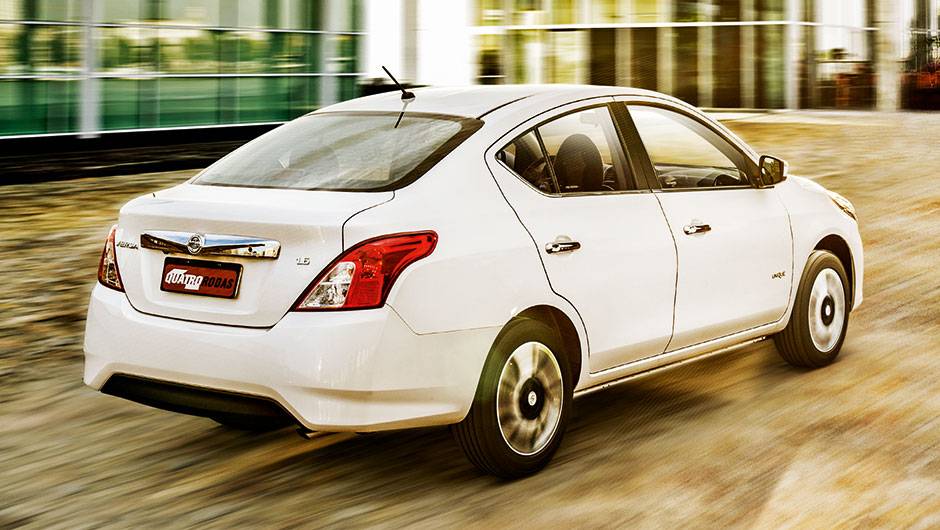 Motor 1.6 gera 111 cv | <a href="https://beta-develop.quatrorodas.abril.com.br/carros/testes/nissan-versa-857084.shtml" target="_blank" rel="migration">Leia mais</a> Motor 1.6 gera 111 cv | <a href="https://beta-develop.quatrorodas.abril.com.br/carros/testes/nissan-versa-857084.shtml" target="_blank" rel="migration">Leia mais</a>
