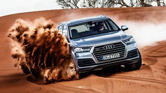 <a href="https://beta-develop.quatrorodas.abril.com.br//carros/impressoes/audi-q7-866880.shtml" target="_blank" rel="migration">Leia mais</a> <a href="https://beta-develop.quatrorodas.abril.com.br//carros/impressoes/audi-q7-866880.shtml" target="_blank" rel="migration">Leia mais</a>