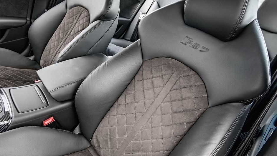 Cabine temacabamentode Alcantara... | <a href="https://beta-develop.quatrorodas.abril.com.br/carros/testes/audi-rs-7-880560.shtml" target="_blank" rel="migration">Leia mais</a> Cabine temacabamentode Alcantara... | <a href="https://beta-develop.quatrorodas.abril.com.br/carros/testes/audi-rs-7-880560.shtml" target="_blank" rel="migration">Leia mais</a>
