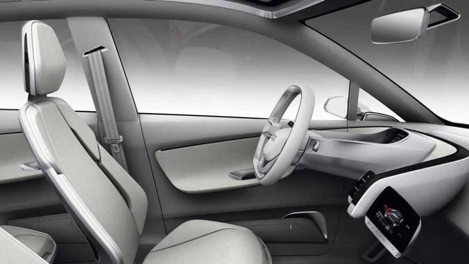 A2 ser&aacute; oferecido na vers&atilde;o convencional e el&eacute;trica