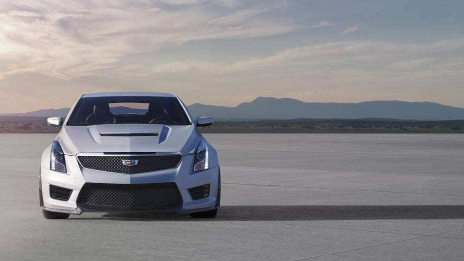 Cadillac ATS-V 2016 cup&ecirc; | <a href="/noticias/fabricantes/cadillac-lanca-ats-v-2016-cupe-seda-los-angeles-816154.shtml" rel="migration">Leia mais</a>