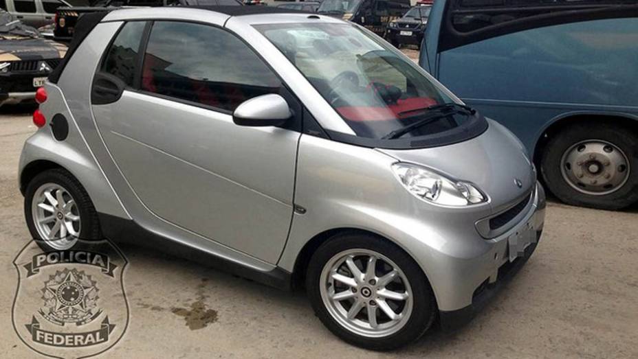 Smart Fortwo 2009- Subcompacto deve ser arrematado em leil&atilde;o por R$ 30 mil | <a href="https://beta-develop.quatrorodas.abril.com.br/noticias//justica-adia-leilao-frota-eike-batista-840721.shtml" rel="migration">Leia mais</a>