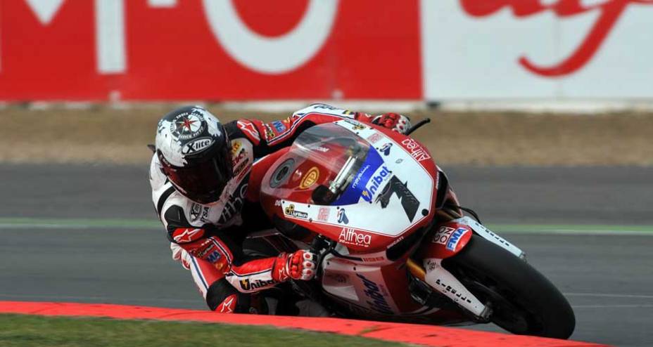 O espanhol foi soberano durante a corrida O espanhol foi soberano durante a corrida
