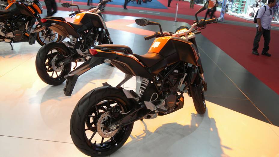 <a href="https://beta-develop.quatrorodas.abril.com.br/moto/noticias/ktm-revela-novidades-vem-brasil-642407.shtml" rel="migration">Leia mais</a> <a href="https://beta-develop.quatrorodas.abril.com.br/moto/noticias/ktm-revela-novidades-vem-brasil-642407.shtml" rel="migration">Leia mais</a>