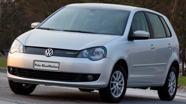 VW Polo Bluemotion: consumo urbano (A): 7.4 km/l | consumo rodoviário (A): 10,5 km/l | urbano (G): 10,8 km/l | rodoviário (G): 15,0 km/l | <a href="%20https://beta-develop.quatrorodas.abril.com.br/noticias/fabricantes/inmetro-divulga-carros-mais-economicos-ou-beber" rel="migration"></a> VW Polo Bluemotion: consumo urbano (A): 7.4 km/l | consumo rodoviário (A): 10,5 km/l | urbano (G): 10,8 km/l | rodoviário (G): 15,0 km/l | <a href="%20https://beta-develop.quatrorodas.abril.com.br/noticias/fabricantes/inmetro-divulga-carros-mais-economicos-ou-beber" rel="migration"></a>