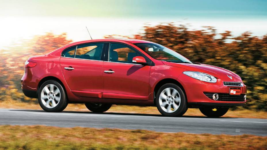 Renault Fluence: 5/5 | <a href="https://beta-develop.quatrorodas.abril.com.br/noticias/carros-mais-menos-resistentes-alagamentos-731244.shtml" rel="migration">Leia mais</a>