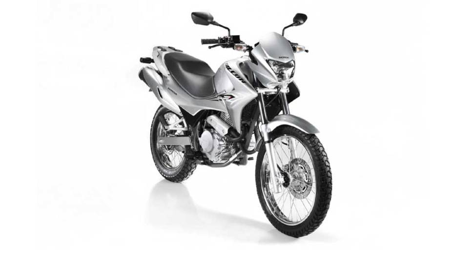 Se o valor é salgado, pelo menos a Falcon não encontra concorrentes em sua categoria | <a href="https://beta-develop.quatrorodas.abril.com.br/moto/noticias/falcon-400-esta-volta-691979.shtml" target="_blank" rel="migration">Leia mais</a> Se o valor é salgado, pelo menos a Falcon não encontra concorrentes em sua categoria | <a href="https://beta-develop.quatrorodas.abril.com.br/moto/noticias/falcon-400-esta-volta-691979.shtml" target="_blank" rel="migration">Leia mais</a>
