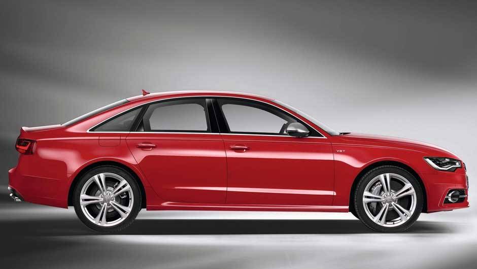 S6 &eacute; equipado com a moderna transmiss&atilde;o S-Tronic de sete marchas