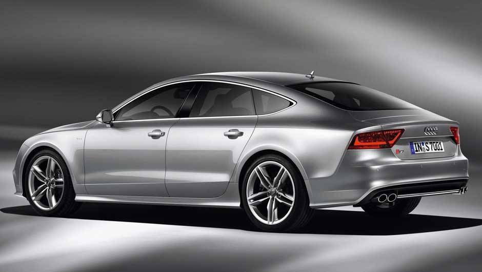 S7 é 0,1 s mais lento que o S6 na aceleração de 0 a 100 km/h S7 é 0,1 s mais lento que o S6 na aceleração de 0 a 100 km/h