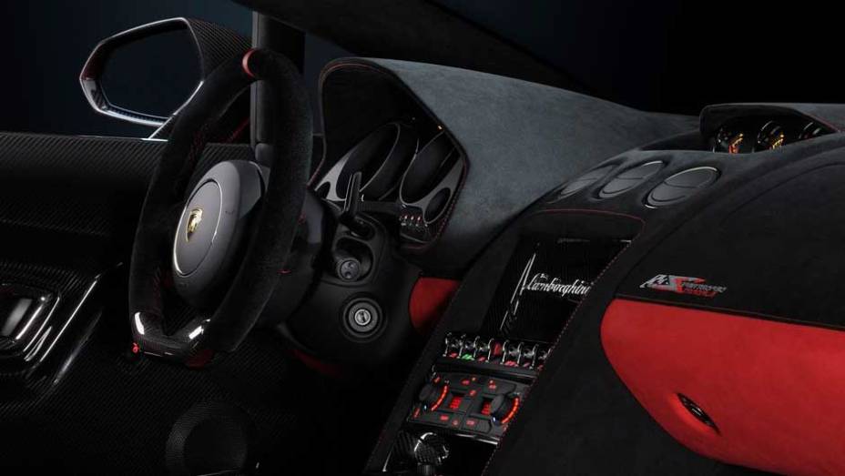 Peso do ve&iacute;culo &eacute; de 1.340 kg