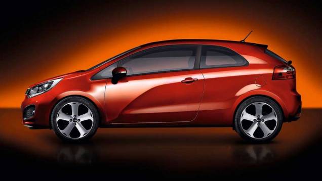Novo Rio segue as linhas dos modelos mais recentes da Kia Novo Rio segue as linhas dos modelos mais recentes da Kia
