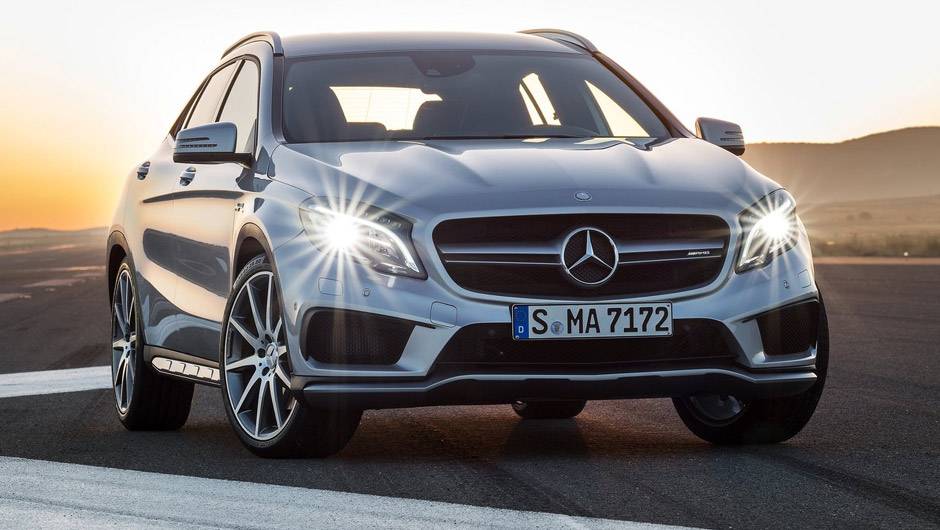 Este &eacute; o Mercedes-Benz GLA 45 AMG, vers&atilde;o mais esportiva do crossover GLA | <a href="https://beta-develop.quatrorodas.abril.com.br/noticias/saloes/detroit-2014/mercedes-benz-revela-gla-amg-766617.shtml" rel="migration">Leia mais</a>
