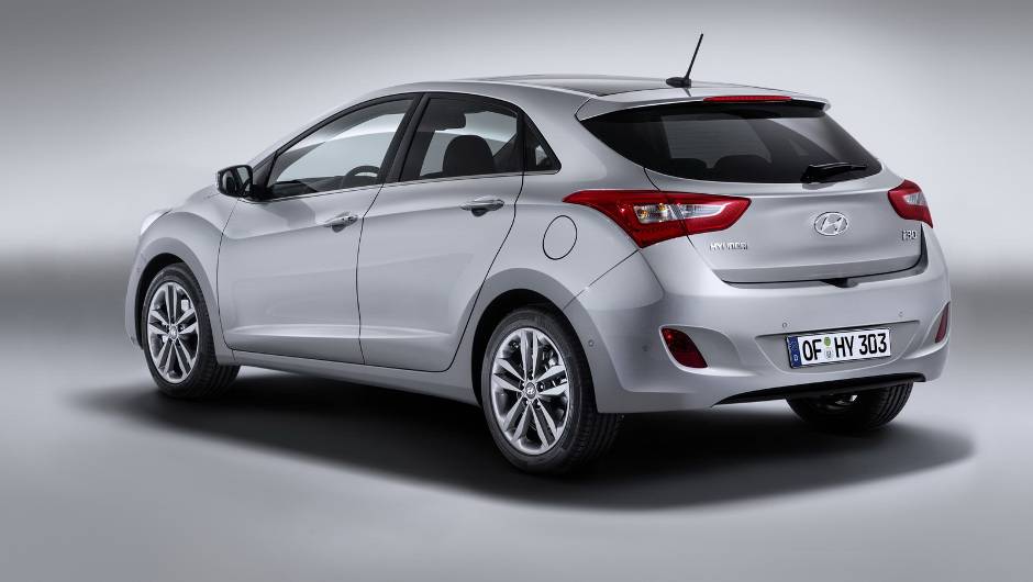 Modelo tamb&eacute;m oferece op&ccedil;&otilde;es de rodas aro 16 e 17 | <a href="https://beta-develop.quatrorodas.abril.com.br/noticias/fabricantes/hyundai-revela-facelift-i30-820005.shtml" rel="migration">Leia mais</a>