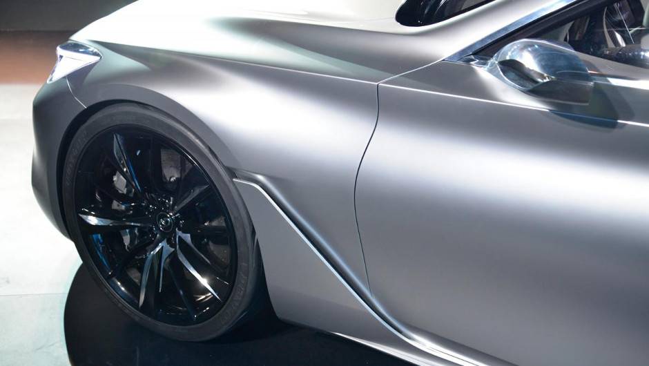Modelo chega com aerodin&acirc;mica semelhante a de um carro de F1 | <a href="https://beta-develop.quatrorodas.abril.com.br/noticias/saloes/detroit-2015/infiniti-revela-q60-concept-detroit-824520.shtml" rel="migration">Leia mais</a>