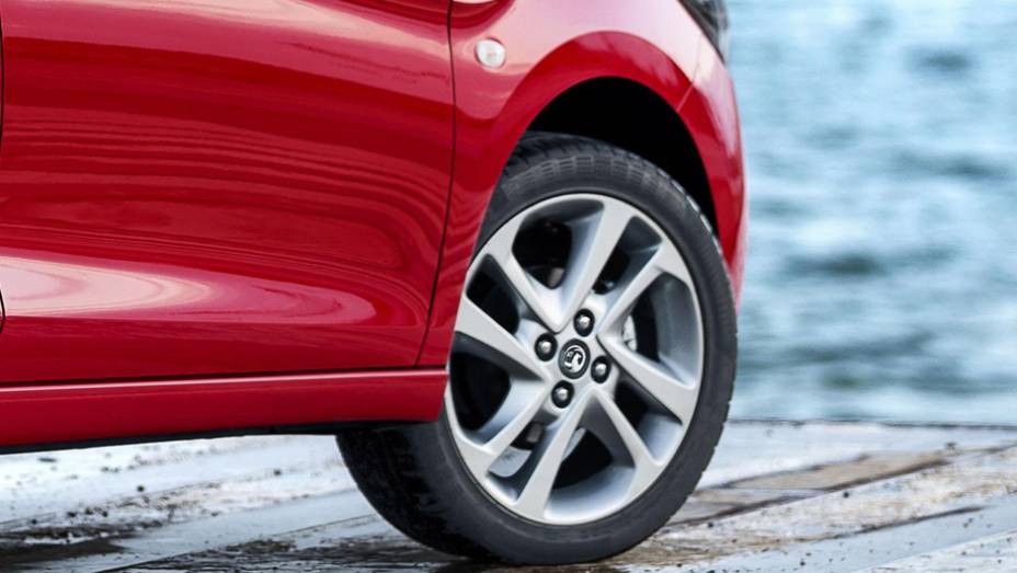 Modelo é o seu mais novo compacto de entrada no mercado europeu | <a href="https://beta-develop.quatrorodas.abril.com.br/noticias/saloes/genebra-2015/opel-lanca-karl-europa-819122.shtml" rel="migration">Leia mais</a> Modelo é o seu mais novo compacto de entrada no mercado europeu | <a href="https://beta-develop.quatrorodas.abril.com.br/noticias/saloes/genebra-2015/opel-lanca-karl-europa-819122.shtml" rel="migration">Leia mais</a>