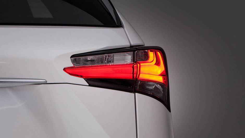 Lanterna traseira do NX | <a href="https://beta-develop.quatrorodas.abril.com.br/noticias/saloes/pequim-2014/lexus-revela-crossover-nx-2015-pequim-780341.shtml" rel="migration">Leia mais</a> Lanterna traseira do NX | <a href="https://beta-develop.quatrorodas.abril.com.br/noticias/saloes/pequim-2014/lexus-revela-crossover-nx-2015-pequim-780341.shtml" rel="migration">Leia mais</a>