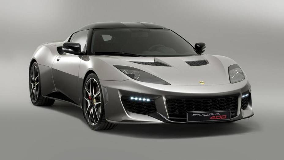 Montadora inglesa lan&ccedil;ou o seu carro mais potente e veloz j&aacute; feito | <a href="https://beta-develop.quatrorodas.abril.com.br/noticias/saloes/genebra-2015/lotus-evora-400-2015-apresentada-837306.shtml" rel="migration">Leia mais</a>