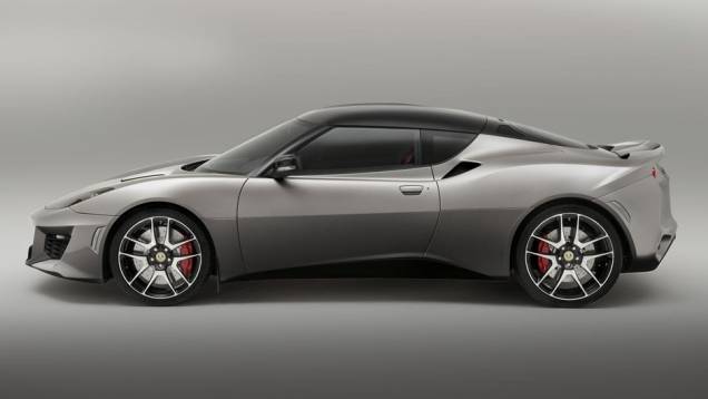 O motor é de 3.5 litros V6 com 406 cavalos de potência | <a href="https://beta-develop.quatrorodas.abril.com.br/noticias/saloes/genebra-2015/lotus-evora-400-2015-apresentada-837306.shtml" rel="migration">Leia mais</a> O motor é de 3.5 litros V6 com 406 cavalos de potência | <a href="https://beta-develop.quatrorodas.abril.com.br/noticias/saloes/genebra-2015/lotus-evora-400-2015-apresentada-837306.shtml" rel="migration">Leia mais</a>