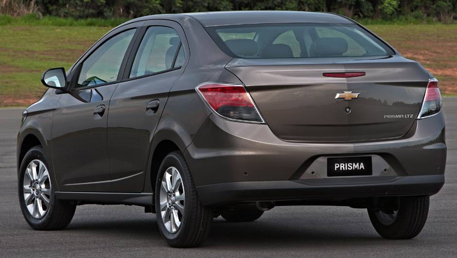 Sed&atilde; foi desenvolvido em conjunto com o hatch &Ocirc;nix | <a href="https://beta-develop.quatrorodas.abril.com.br/carros/lancamentos/novo-chevrolet-prisma-custa-partir-r-xx-xxx-733233.shtml" rel="migration">Leia mais</a>