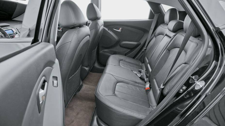 Espa&ccedil;o no banco de tr&aacute;s &eacute; menor que o oferecido pelo Kia Sportage
