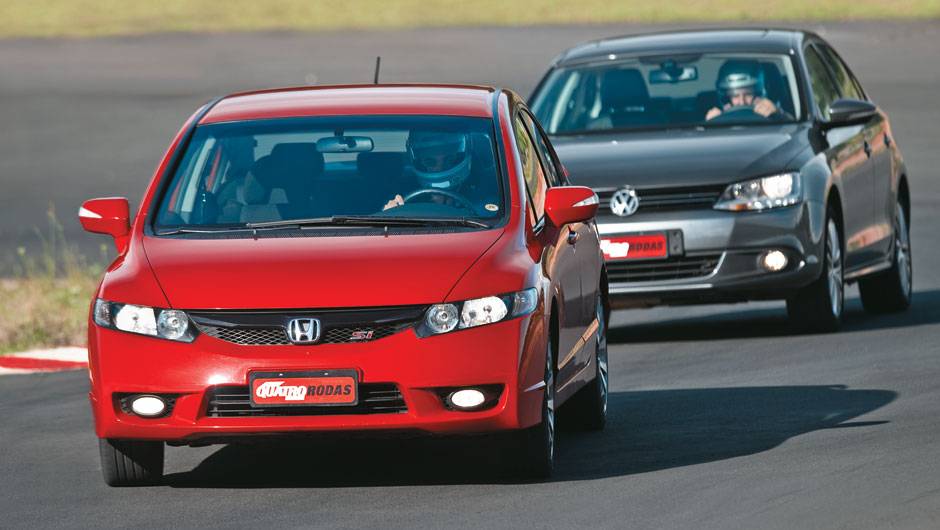 Suspens&atilde;o e dire&ccedil;&atilde;o deixam o Civic Si &agrave; frente do Jetta