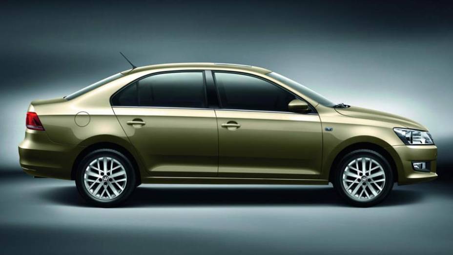 A distância entre-eixos de 263 centímetros se traduz em amplo espaço interno, principalmente para quem viaja atrás | <a href="https://beta-develop.quatrorodas.abril.com.br/noticias/fabricantes/vw-revela-novo-santana-china-712886.shtml" rel="migration">Leia mais</a> A distância entre-eixos de 263 centímetros se traduz em amplo espaço interno, principalmente para quem viaja atrás | <a href="https://beta-develop.quatrorodas.abril.com.br/noticias/fabricantes/vw-revela-novo-santana-china-712886.shtml" rel="migration">Leia mais</a>