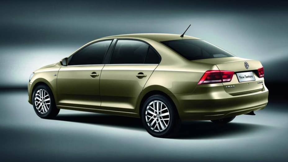 No mercado brasileiro, o Santana baterá de frente com Chevrolet Cobalt, Nissan Versa e Renault Logan | <a href="https://beta-develop.quatrorodas.abril.com.br/noticias/fabricantes/vw-revela-novo-santana-china-712886.shtml" rel="migration">Leia mais</a> No mercado brasileiro, o Santana baterá de frente com Chevrolet Cobalt, Nissan Versa e Renault Logan | <a href="https://beta-develop.quatrorodas.abril.com.br/noticias/fabricantes/vw-revela-novo-santana-china-712886.shtml" rel="migration">Leia mais</a>