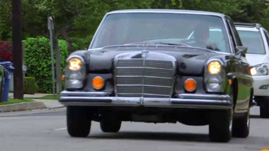 O classudo Mercedes-Benz SEL 6.3 V8, fabricado em 1970, tinha potência de sobra: 300 cv; o convidado do episódio foi Bob Einstein | <a href="https://beta-develop.quatrorodas.abril.com.br/noticias/entretenimento/jerry-seinfeld-estrela-talk-show-carros-antigos-704985.shtm" rel="migration"></a> O classudo Mercedes-Benz SEL 6.3 V8, fabricado em 1970, tinha potência de sobra: 300 cv; o convidado do episódio foi Bob Einstein | <a href="https://beta-develop.quatrorodas.abril.com.br/noticias/entretenimento/jerry-seinfeld-estrela-talk-show-carros-antigos-704985.shtm" rel="migration"></a>