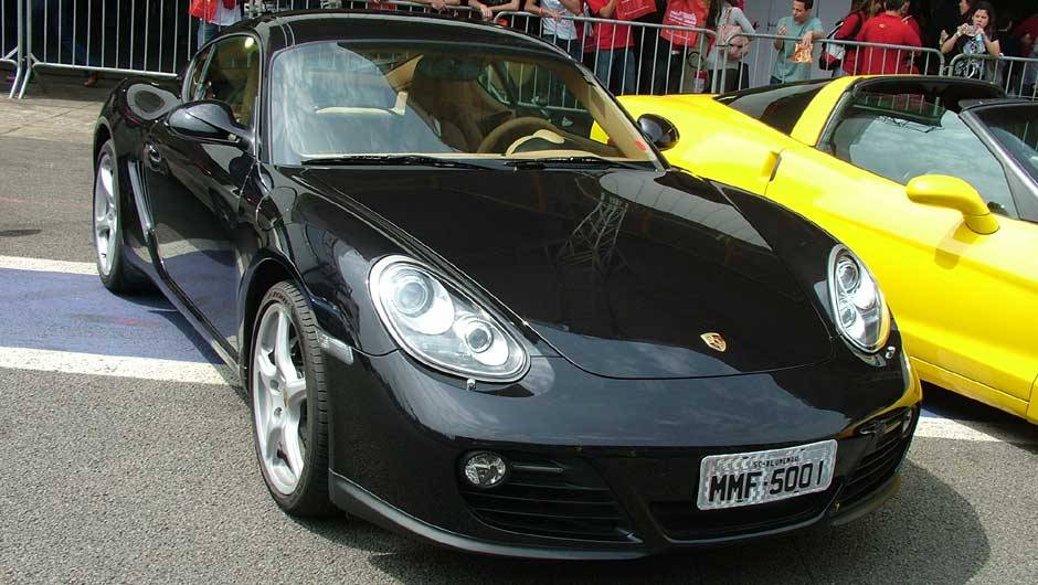 Supercarros no QRX 2011