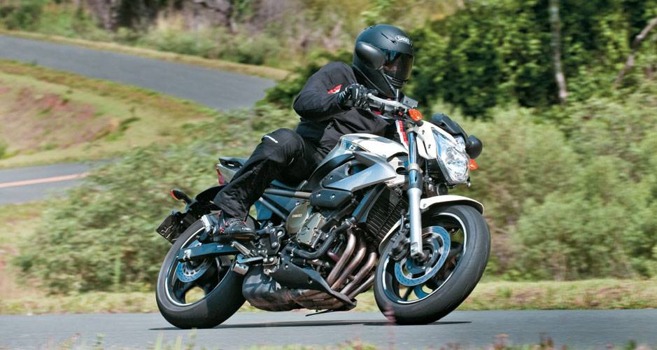XJ6