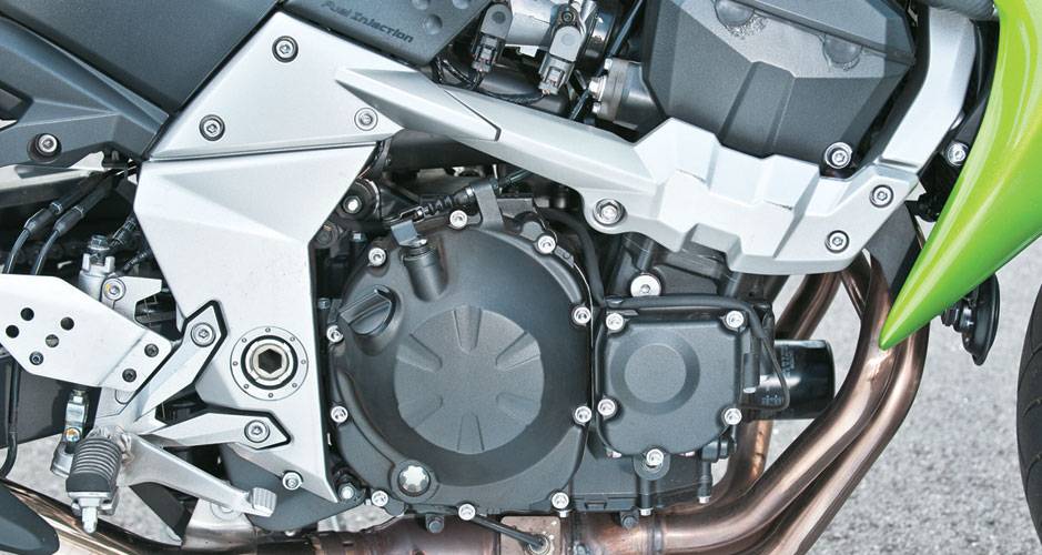 Motor de 750 cc: o mais forte do grupo Motor de 750 cc: o mais forte do grupo