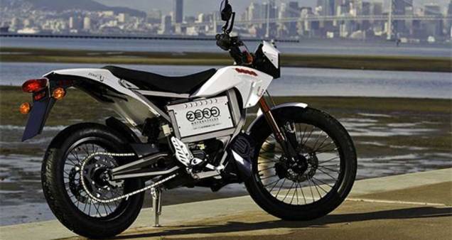 Modelo possui baterias facilmente remov&iacute;veis