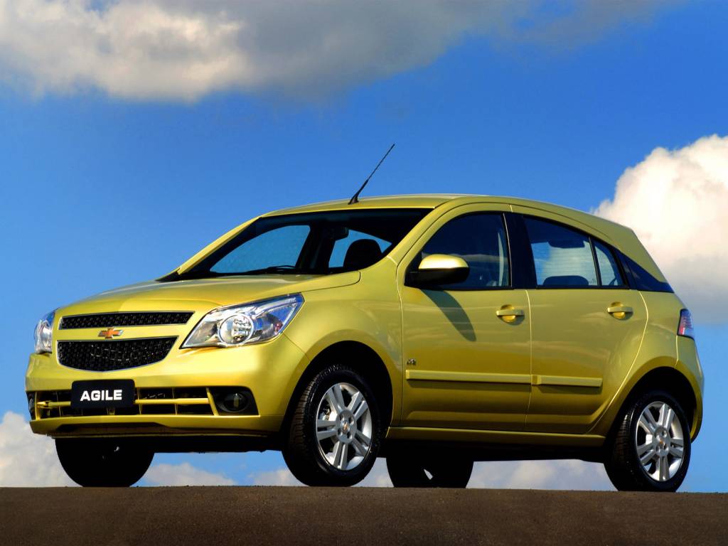 Chevrolet Agile Chevrolet Agile em posição 3x4 de frente