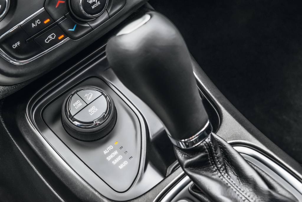 Jeep Compass Tração 4x4 tem quatro modos de condução