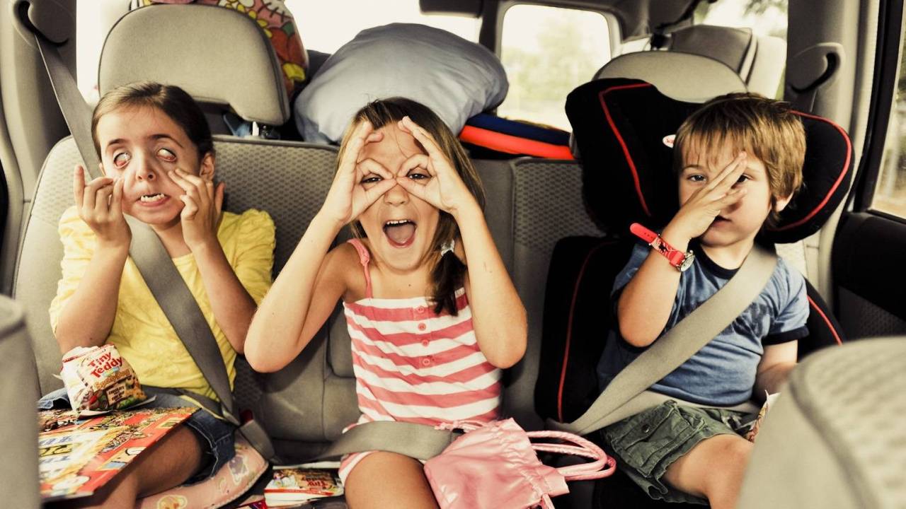 Viagem de carro com crianças