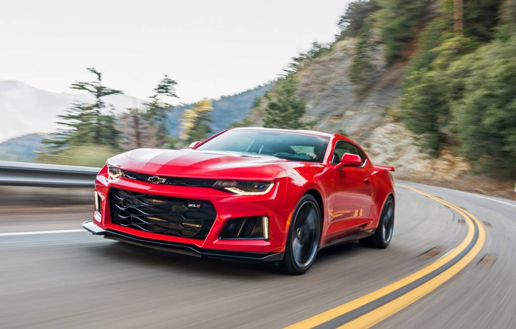 Novo Camaro ZL1 atinge 318 km/h em teste de velocidade máxima