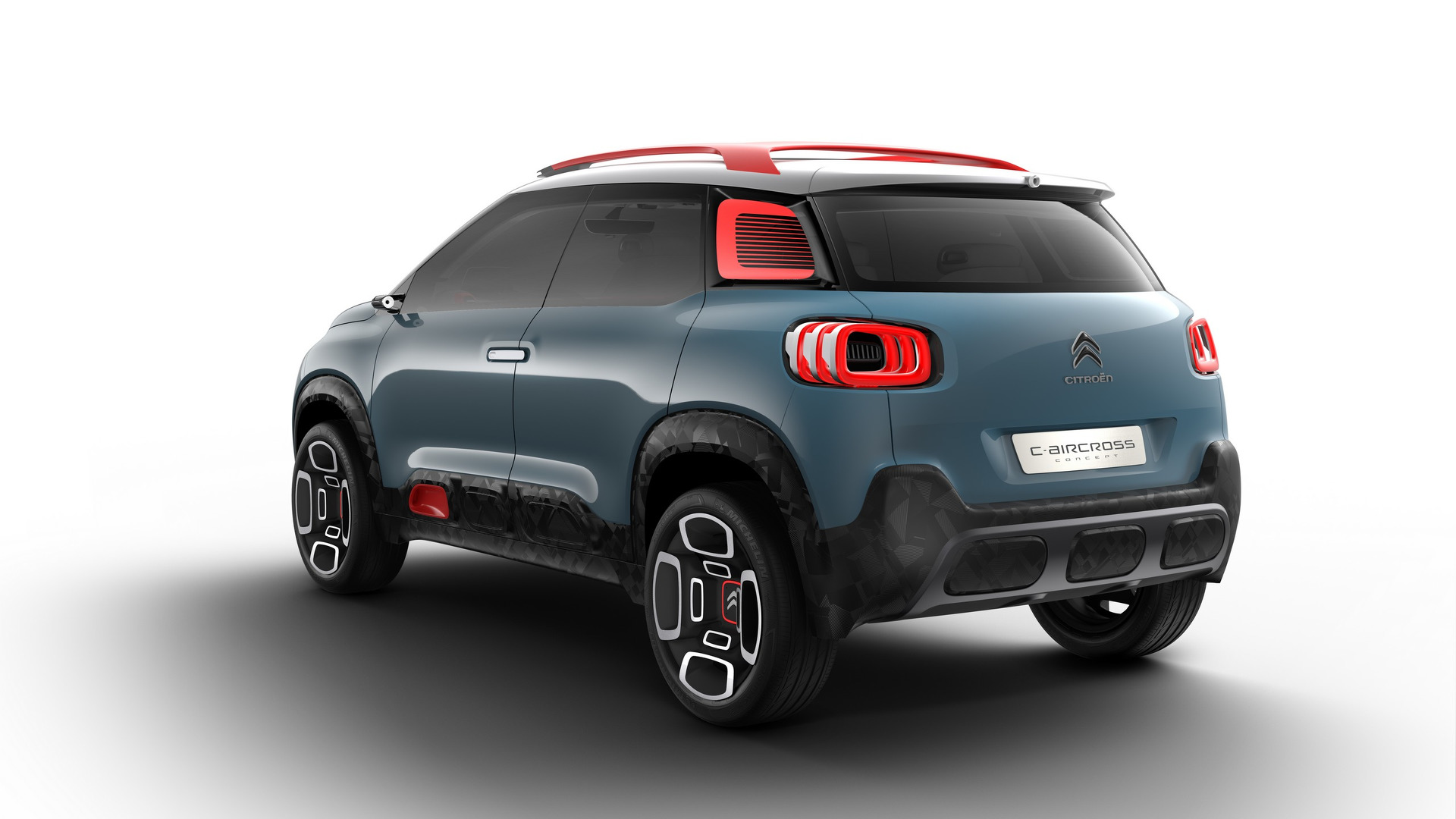 Citro&euml;n C-Aircross 4