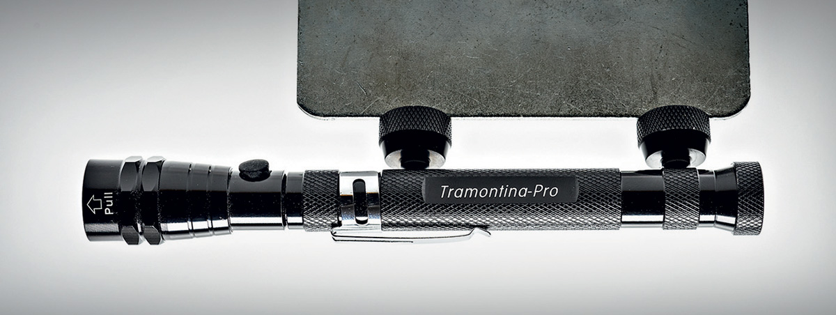 &Iacute;m&atilde;s laterais podem ser removidos