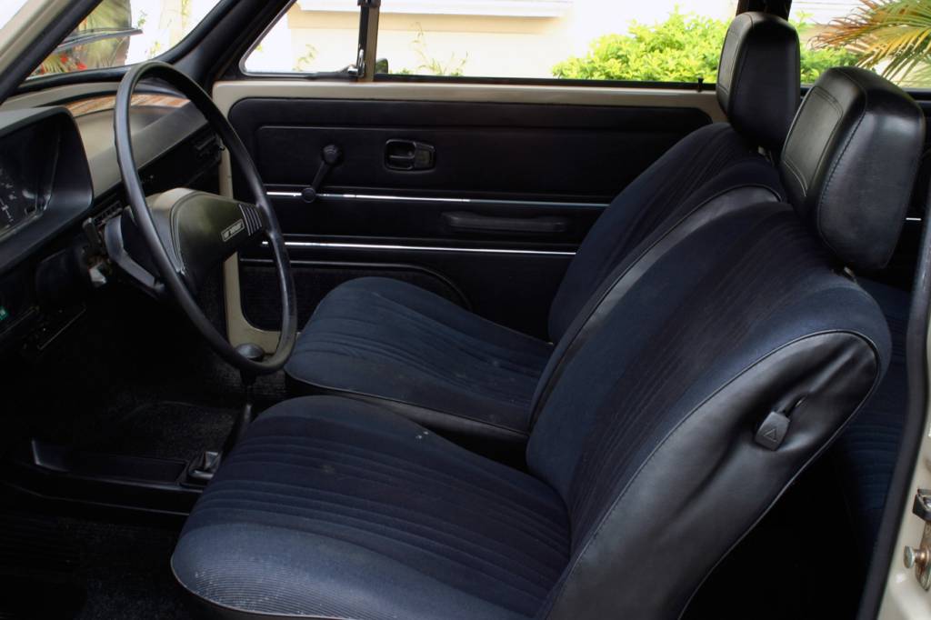 Volkswagen Brasília Perua Brasília LS testada para a Revista Quatro Rodas.