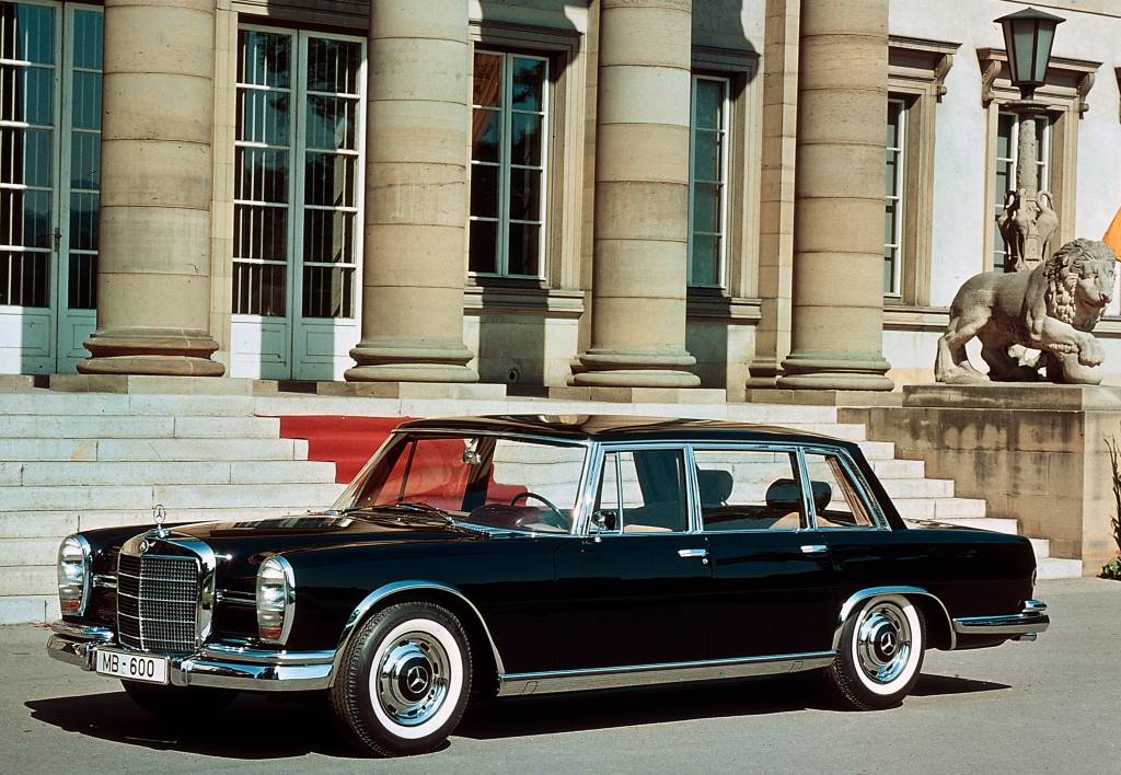 Mercedes 6000 W100