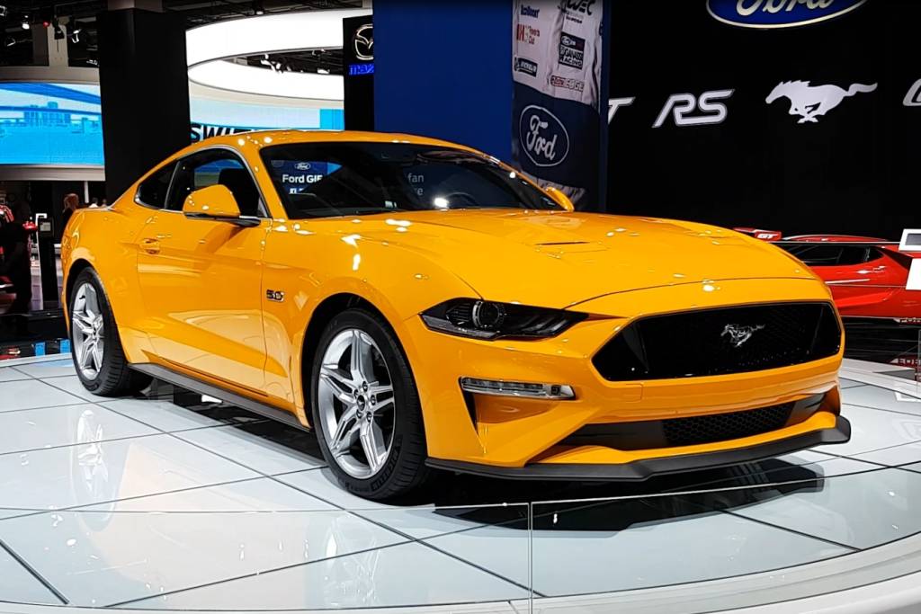 Ford Mustang GT V8 chega ao Brasil ainda este ano com 450 cv