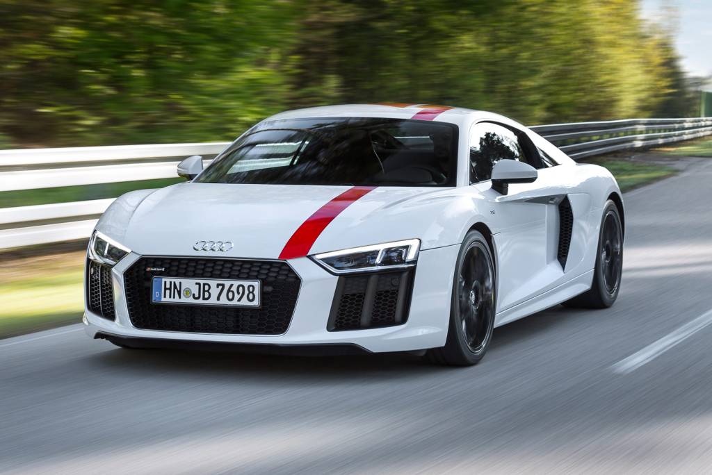 Audi R8 V10 ganha inédita versão com tração traseira