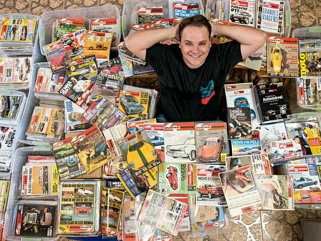 Conheça o maior colecionador de QUATRO RODAS