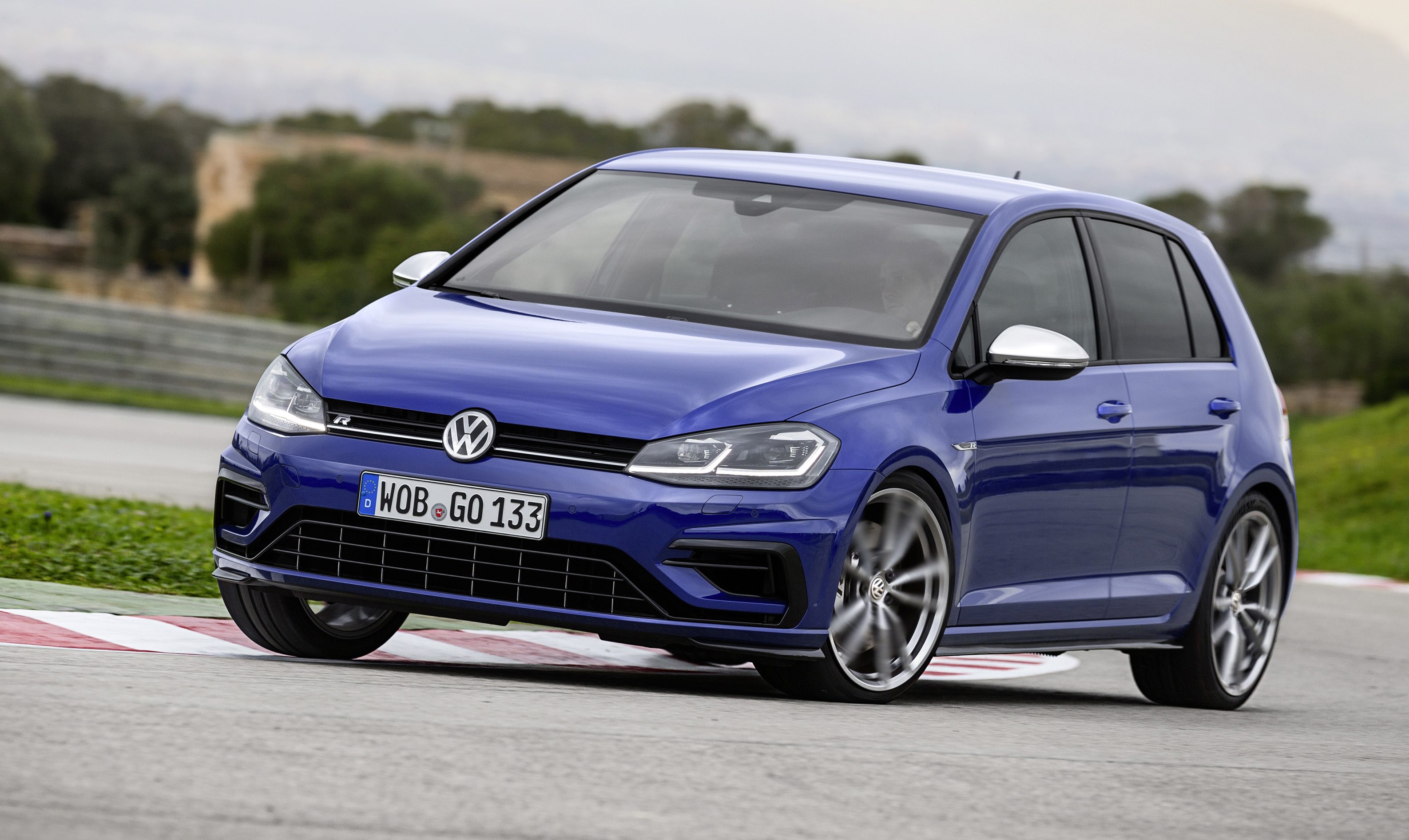 VW Golf R 7