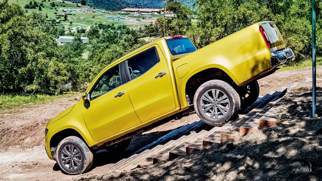 Mercedes-Benz Classe X A altura livre do solo é de 22,2 cm