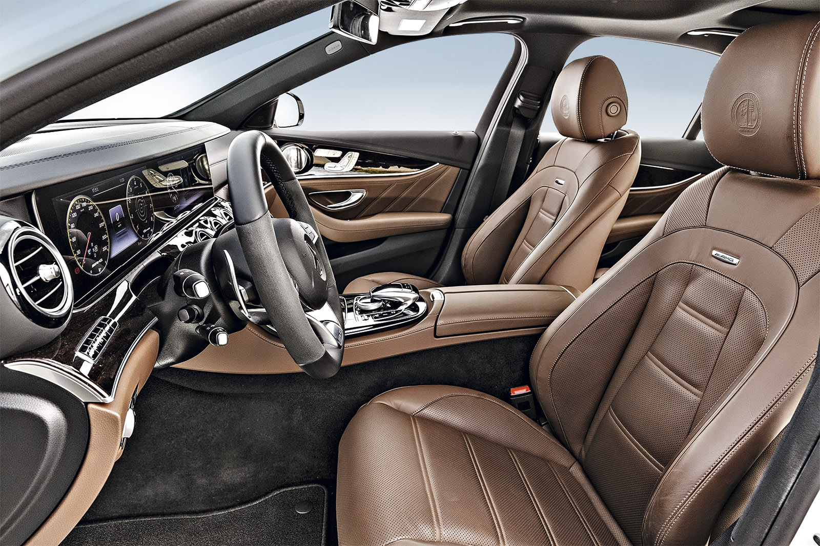 Comparativo: Mercedes-AMG E63 S x Audi RS 7